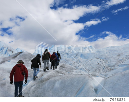 ペリトモレノ氷河 7928821