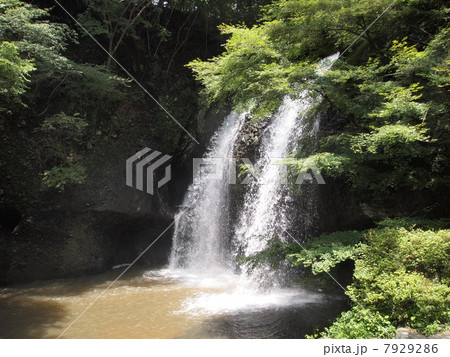 月待の滝 7929286