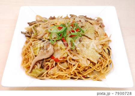 おいしい上海風やきそば 7930728