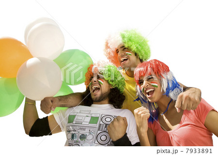 Youngsters with wigs cheering Youngsters with wigs cheering 7933891