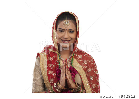 Portrait of a Gujarati bride greeting 7942812