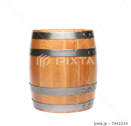 Wood barrel isolated 7943334