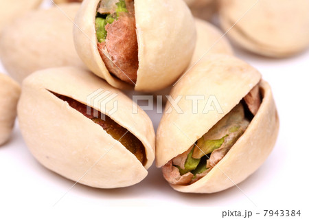 Three pistachio close-up Three pistachio close-up 7943384