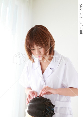 美容師の卵 7943495