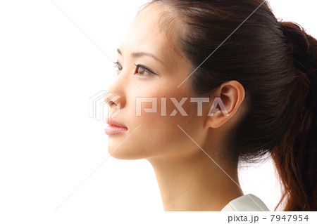 女性・横顔 7947954