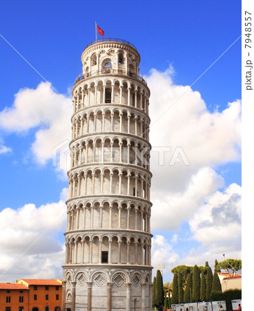Leaning Tower of Pisa 7948557