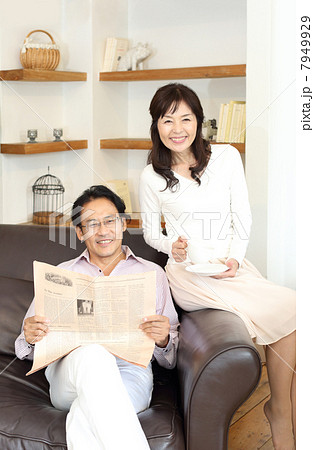 熟年夫婦の団欒 7949929