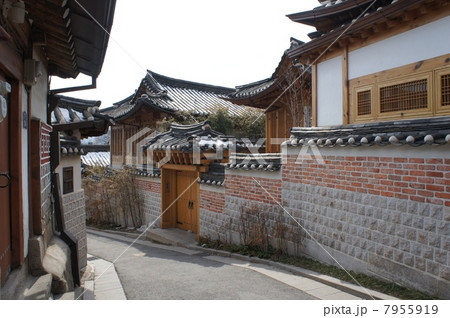 韓国　ソウル　北村韓屋村 7955919