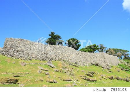 8月沖縄 今帰仁城・主郭城壁 8月沖縄 今帰仁城・主郭城壁 7956198
