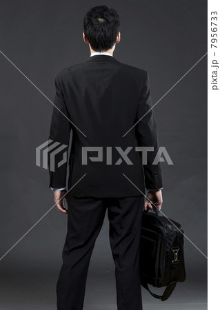 Back view of an Chinese business man. 7956733