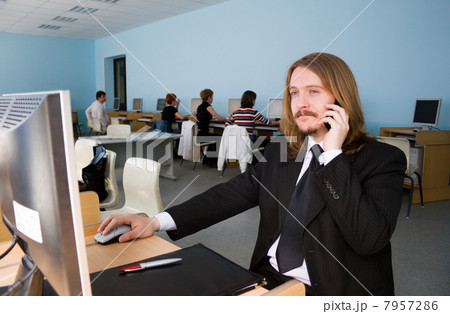 Businessman Businessman 7957286
