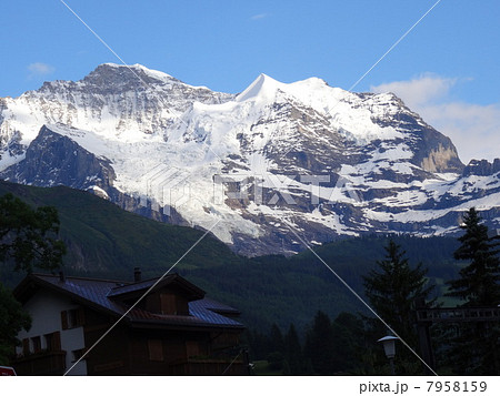 スイスアルプスの旅　ユングフラウ 7958159