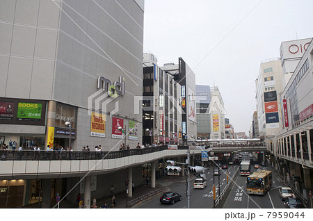町田駅前のにぎわい 7959044