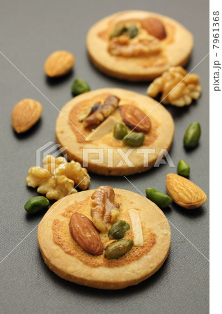 クッキー　ナッツ　サブレ 7961368