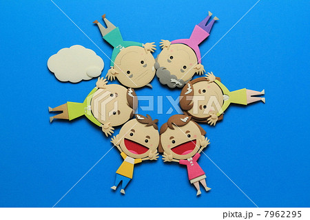 ペーパークラフトの家族 7962295