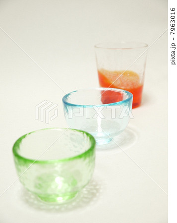 ガラスのおちょこ 7963016