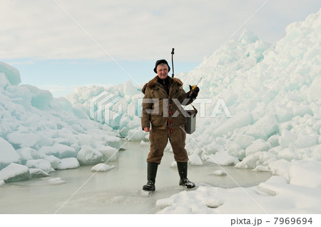 Ice Fishing 7969694