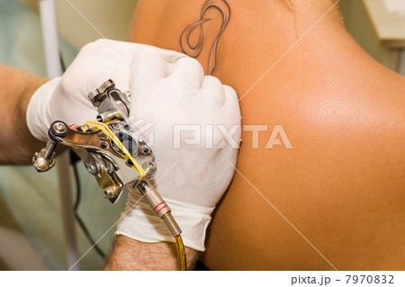 tattoo making tattoo making 7970832