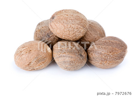 Close-up shot of few nutmegs 7972676