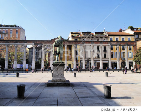 Colonne di San Lorenzo, Milan 7973007