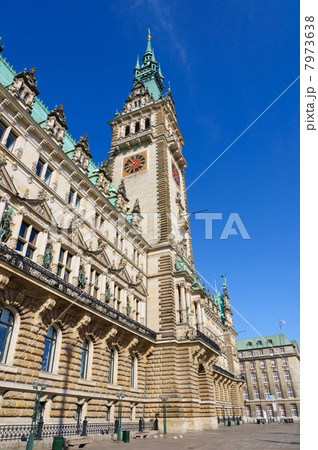 ドイツ　ハンブルク市庁舎 7973638