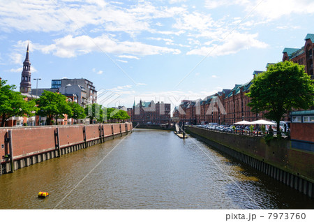 ドイツ ハンブルク港と倉庫街 ドイツ ハンブルク港と倉庫街 7973760