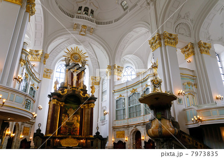 ドイツ　ハンブルク　聖ミヒャエル教会 7973835