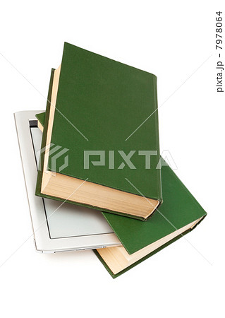 reader and old books 7978064