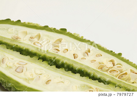 ゴーヤの中身 ゴーヤの中身 7979727