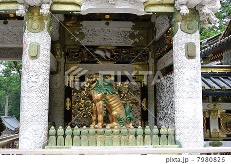 世界遺産　日光の社寺　魔除けの逆柱 7980826