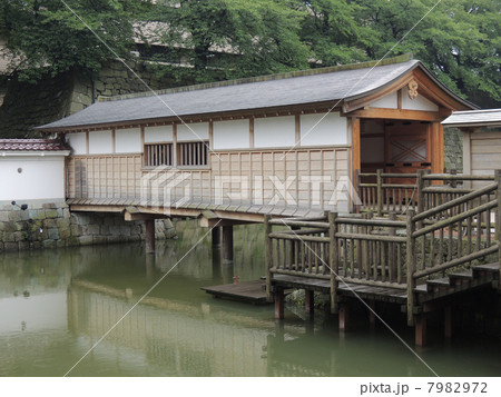 福井城址 御廊下橋 7982972