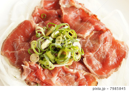 新鮮な馬刺し(アップ) 新鮮な馬刺し(アップ) 7985845