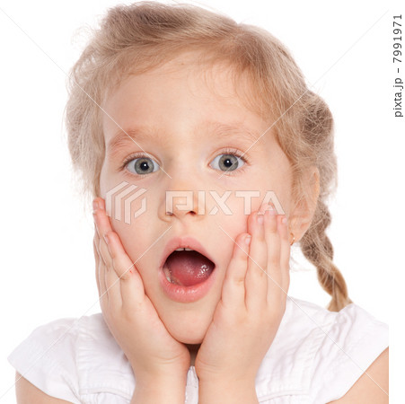 Surprised little girl 7991971