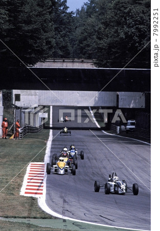 モンツァ 7992251