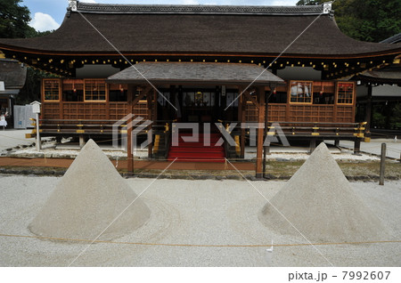 京都　上賀茂神社　立砂 7992607