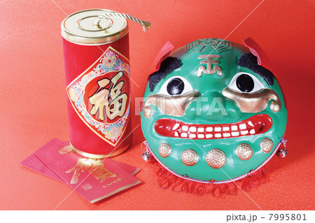 Fireworks and lovely mask for spring festival Fireworks and lovely mask for spring festival 7995801
