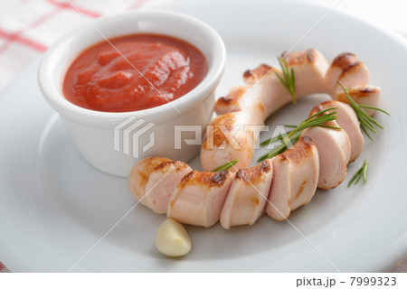 Grilled sausages Grilled sausages 7999323