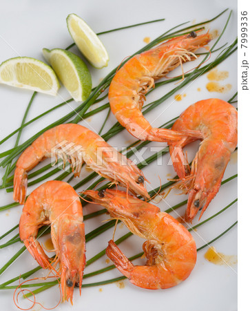Fried shrimps Fried shrimps 7999336