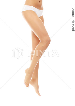 Beautiful female body 8006450