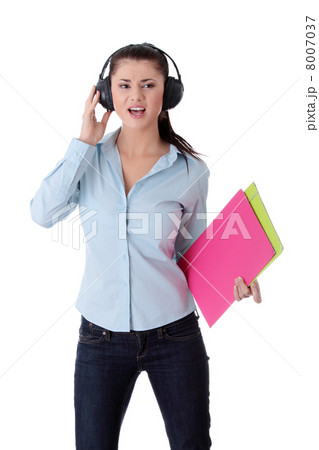 Happy student girl listening to the music 8007037