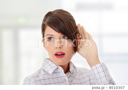 Listening gossip 8010307