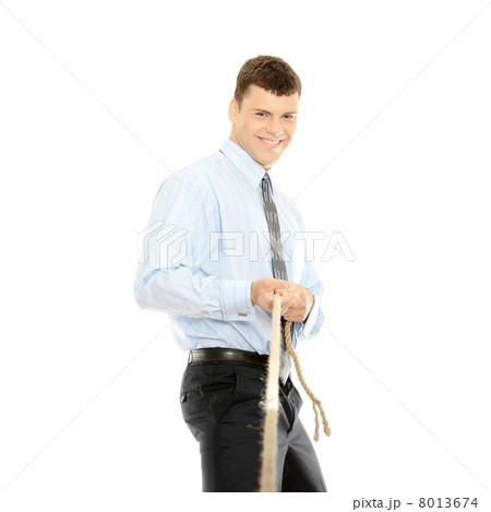 Businessman pulling on a piece of rope 8013674