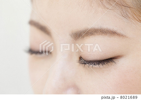 アイラッシュ 8021689