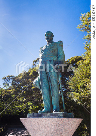 多賀山公園の東郷平八郎銅像 8023737