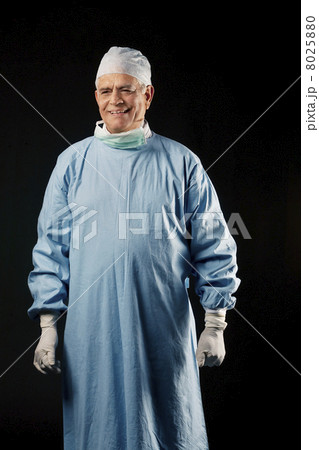 Portrait of a surgeon smiling 8025880