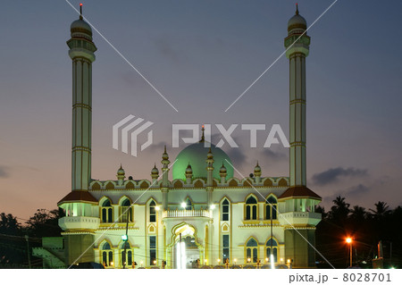 Muslim (Arab) Mosque, Kovalam, Kerala, South India Muslim (Arab) Mosque, Kovalam, Kerala, South India 8028701