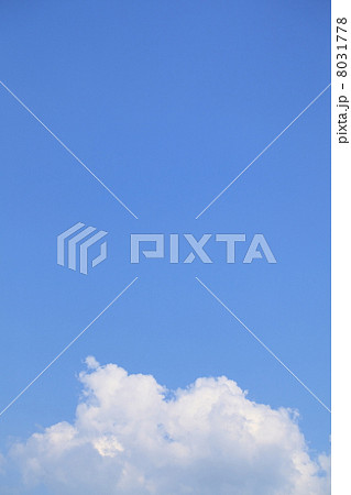 積乱雲と青空 積乱雲と青空 8031778