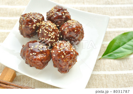 甘酢だれ肉団子 甘酢だれ肉団子 8031787