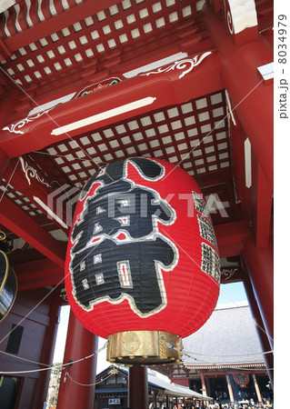 東京都・金龍山浅草寺の宝蔵門 8034979