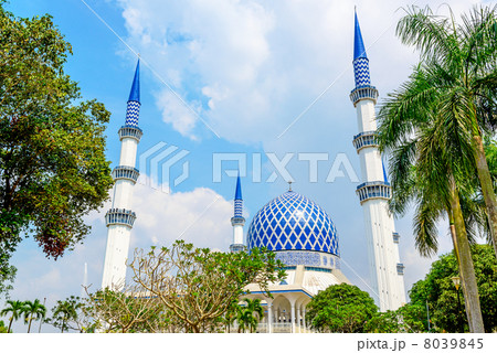 スルタン・サラフディン・アブドゥル・アジズ・シャー・モスク(マレーシア、シャー・アラム) 8039845